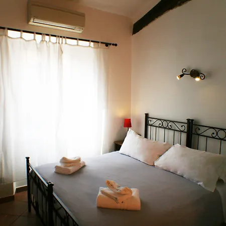 Sixtythree Bed & Breakfast