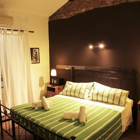 Sixtythree Bed & Breakfast