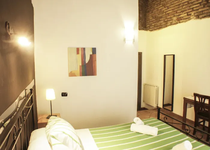 Sixtythree Couette-café