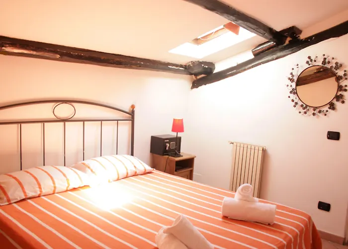 Couette-café Sixtythree 3*