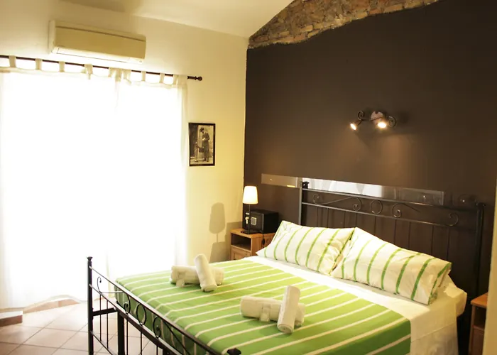 Couette-café Sixtythree 3*